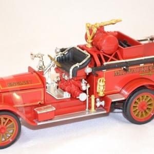 American La france Fire truck Pompier 1921 Signature 1/43