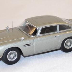 Aston martin DB5 james bond 1964 