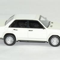 Audi 90 blanc neo 1 43 autominiature01 3 1