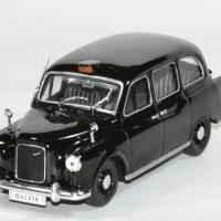Austin fx4 taxi londres 1 43 whitebox autominiature01 1 