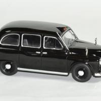 Austin fx4 taxi londres 1 43 whitebox autominiature01 3 