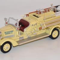 Autominiature01 com ahrens fox vc pompiers 1938 yatming 1 43 yat43003a 1 