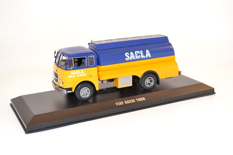 Citroen T46 Camion Baché Gendarmerie 1962 Miniature 1/43 Norev NO