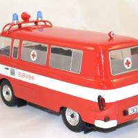 Barkas b1000 1965 mcg 1 18 ambulance miniature autominiature01 3 
