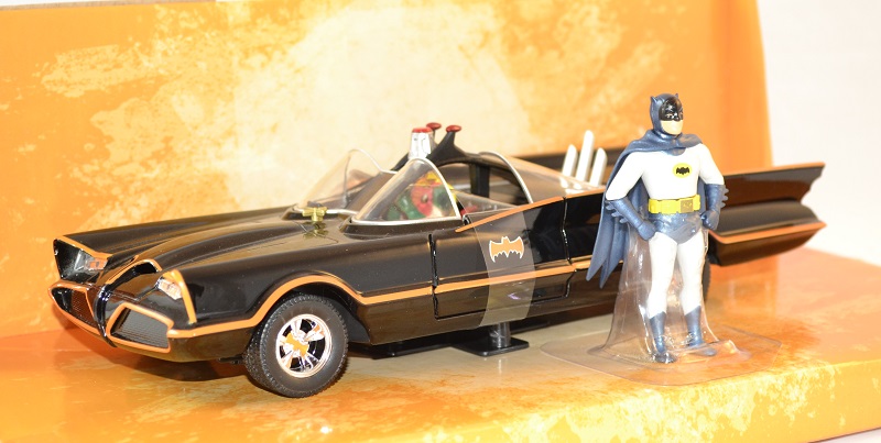 Batmobile jada toys serie tv 1966 1 24 autominiature01 1 