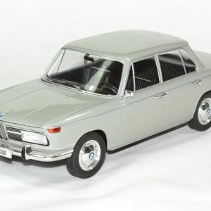 BMW 2000 Ti 1966 grise