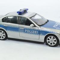 Bmw 330i police 1 24 welly autominiature01 22465bp 3 