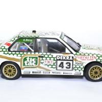 Bmw e30 dtm tic tac 1991 solido 1 18 autominiature01 1801505 3 