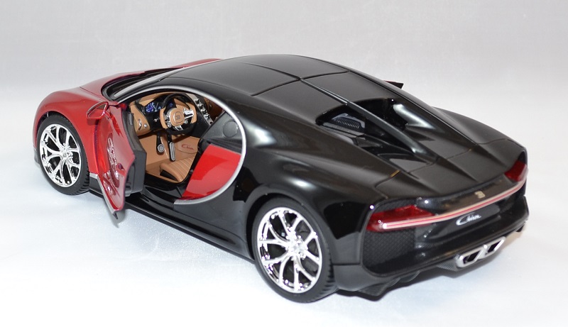 Bugatti chiron rouge bburago 1 18 bur11040r autominiature01 5 
