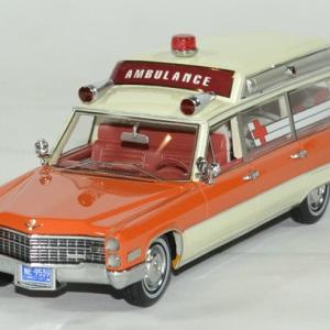 Cadillac S&S blanc / orange ambulance 1966