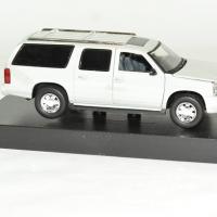 Cadillac escalade esv 2004 gris 1 43 signature autominiature01 3 