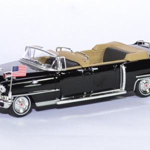 Cadillac limousine Reine Elisabeth II visite aux USA 1956