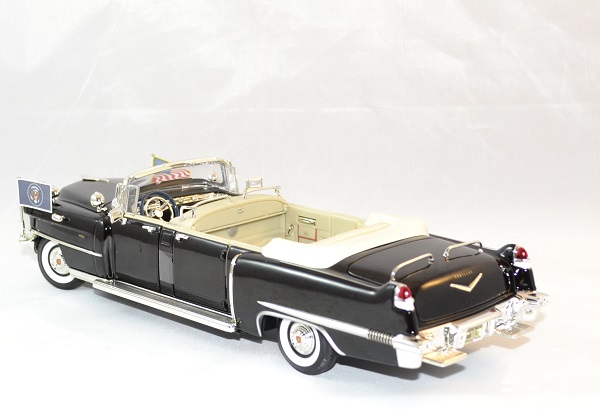 Cadillac parade 1956 president usa 1 24 lucky autominiature01 2 
