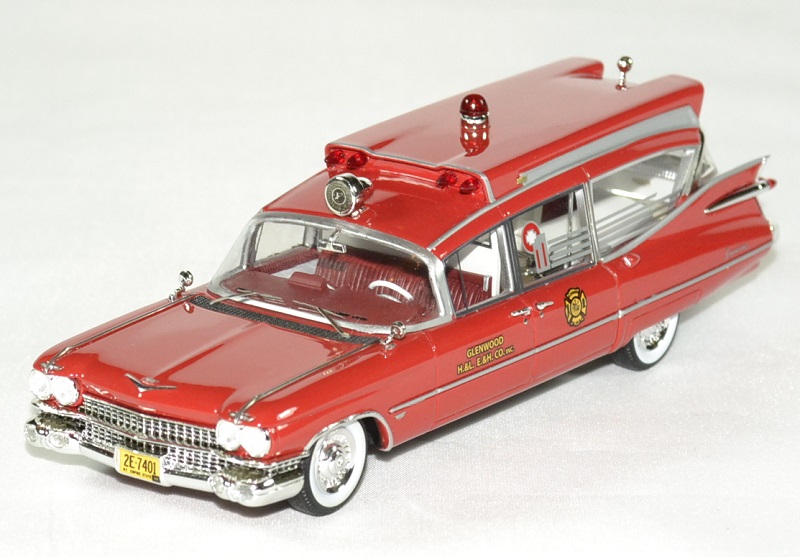 Cadillac series 75 s s ambulance 1 43 neo autominiature01 1
