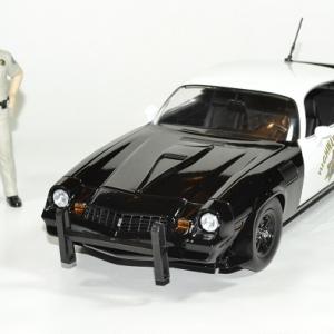 Chevrolet Camaro Z28 1979 California Highway Patrol avec figurine