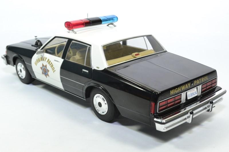 Chevrolet caprice 1987 police highway usa 1 18 mdg autominiature01 mcg18114 2 