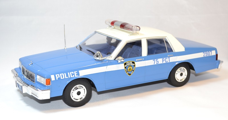 voiture de police americaine miniature