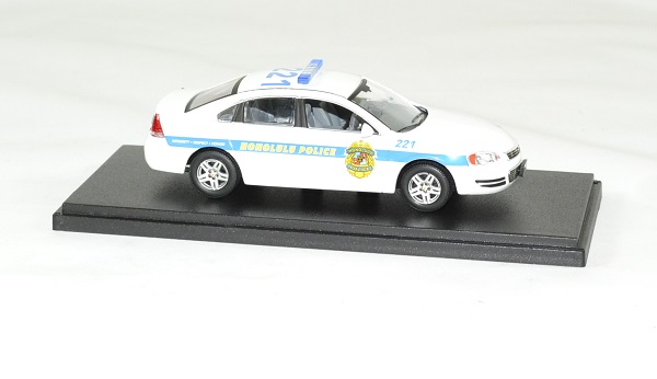 Chevrolet impala 2010 hawai 5 0 police cruiser 1 43 greenlight autominiature01 3 