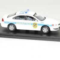 Chevrolet impala 2010 hawai 5 0 police cruiser 1 43 greenlight autominiature01 3 