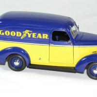 Chevrolet panel truck 1939 good year greenlight 1 24 autominiature01 3 