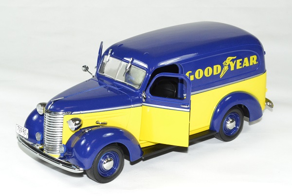 Chevrolet panel truck 1939 good year greenlight 1 24 autominiature01 4 