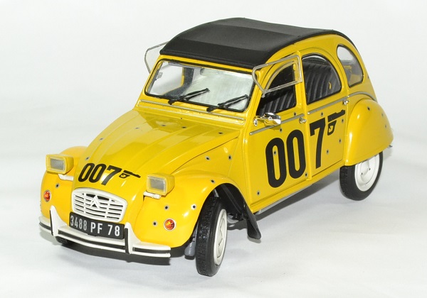 Citroen 2 cv james bond 1981 solido 1 18 autominiature01 1