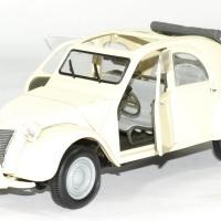 Citroen 2cv decapotee 1952 maisto 1 18 autominiature01 31835cr 4 