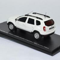 Dacia duster blanc decalques 1 43 alarme 0011 autominiature01 2 