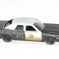 Dodge monaco bluesbrothers 1974 1 64 greenlight autominiature01 3 