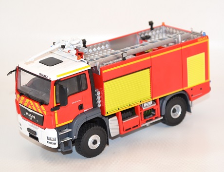 eligor-sapeurs-pompiers-man-tgs-vim-gimaex-avec-decalco-armee-ou-aeroport-au-1-43-1-2.jpg