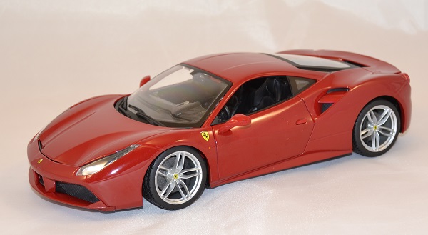 Ferrari 488 gtb 1 18 bburago www autominiature01 com 1