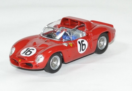 Ferrari dino 268 mans 1962 art model 1 43 autominiature01 1 1