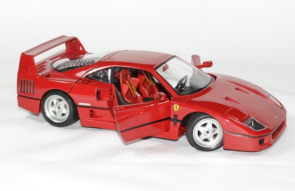 Ferrari F40 rouge serie Premium 1/18 Bburago bur16601