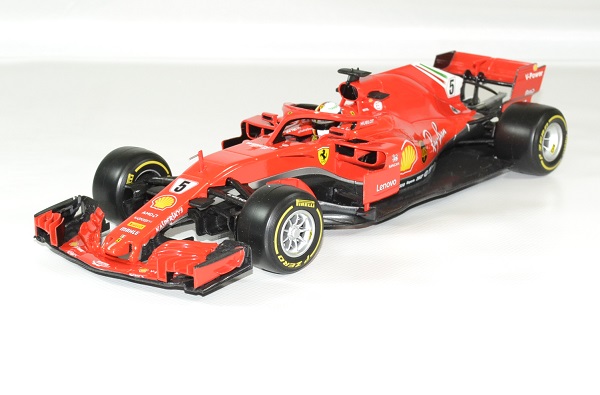 Ferrari SF71H S. vettel #5 formule 1 2018 bburago 1/18