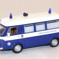 Fiat 238 ambulance croix blanche milan 1973 rio 1 43 autominiature01 1 