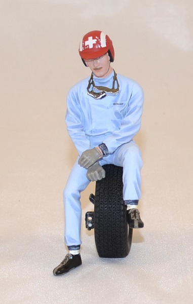 Figurine jo siffert 1963 1 18 le mans miniatures autominiature01 com 1 