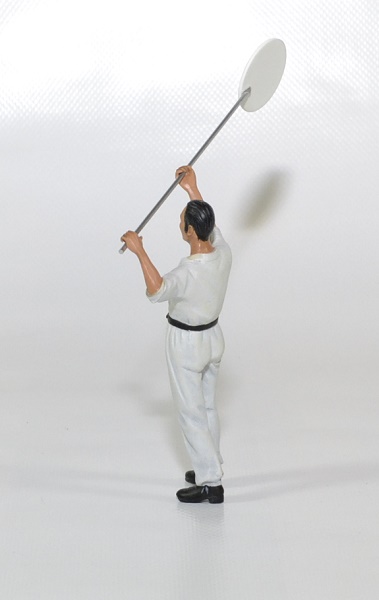 Figurine manfred mecano 1 18 1950 le mans miniatures autominiature01 2 
