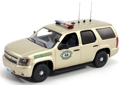 first-response-chevy-chevrolet-tahoe-missouri-state-police-2011-cahmpagne-www-autominiature01-com-fr-tah-105-2.jpg
