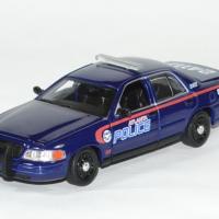 Ford crown victoria police walking dead 1 43 greenlight autominiature01 1 