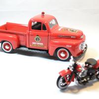 Ford f1 maisto harley davidson pompier moto 1936 1 24 autominiature01 4