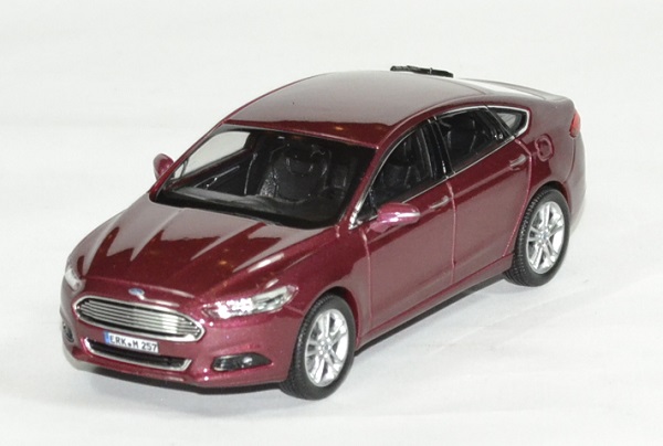 ford mondeo miniature