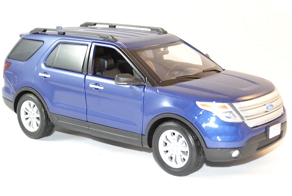Ford motormax explorer xlt 2015 1 18 autominiature01 4 