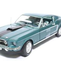 Ford mustang 2 2 class 68 1968 auto world 1 18 autominiature01amm1132 1 