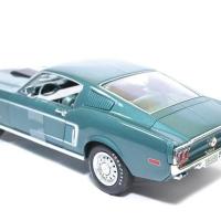 Ford mustang 2 2 class 68 1968 auto world 1 18 autominiature01amm1132 2 