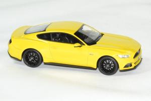 Ford mustang fastback 2015 norev 1 43 autominiature01 3 