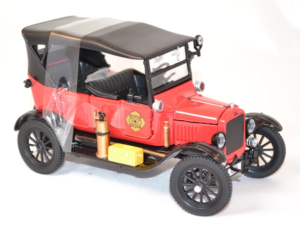 Ford t capitaine pompier 1 24 miniature sunstar 1925 autominiature01 com 2 