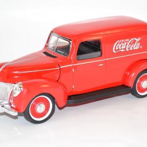 Ford Sedan 1940 van Coca-Cola rouge