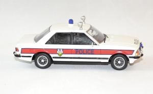 Ford vanguard granada mk2 1 43 police autominiature01 3 