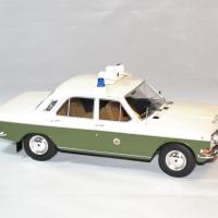 Gaz volga m24 police allemagne 1 18 1972 mcg autominiature01 3 