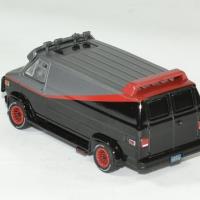 Gmc vendura a team 1983 barracuda 1 64 greenlight autominiature01 2 